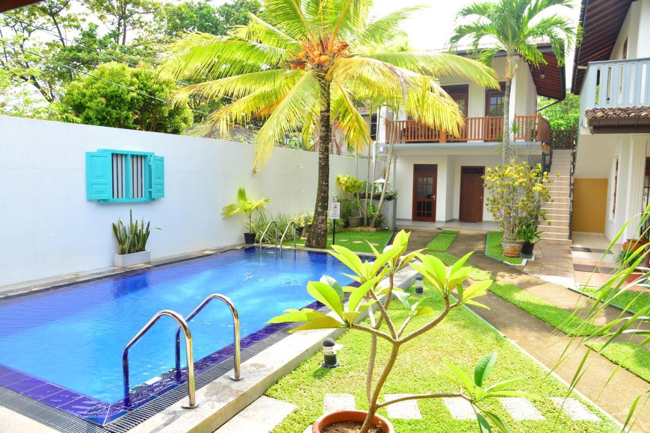 Surf Villa Hikkaduwa Ngoại thất bức ảnh